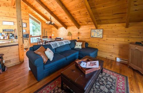 Elmira House | 13 Mi to Slopes Elmira Cabin with Amenities