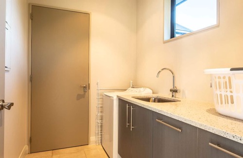 Hanmer Springs House | 13 St James Ave