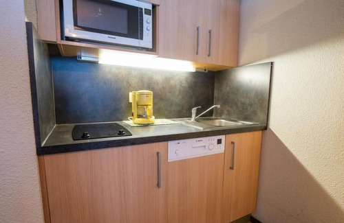 Villarodin-Bourget Apartment | 130m from ski slopes, 5th floor, balcony, parking, tv, ski locker, 27m², La Norma