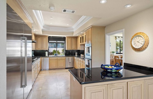 Pierpont Bay House | 1341B The Beachmont Place