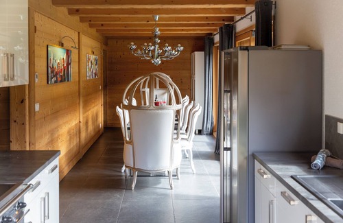 La Chapelle-d'Abondance Ski Chalet | 14-person chalet with private indoor pool