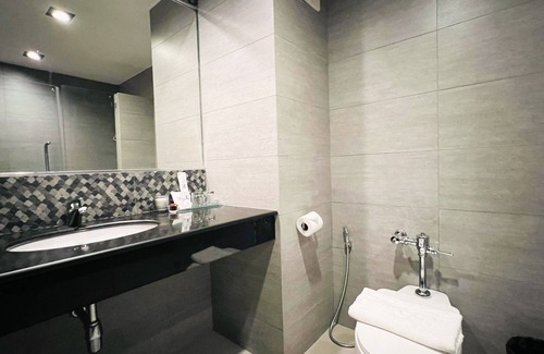 Chom Thong Hotel | 14 Place