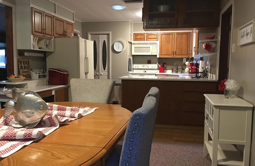 Keystone House | 1400sf Lakefront Home Very Peaceful Quiet and Secluded but close to everything