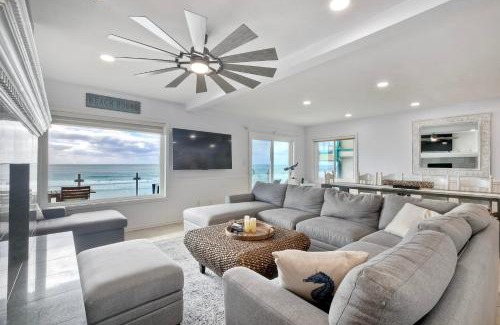 South Oceanside House | 1409 S Pacific Street 5BR