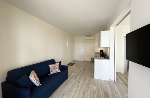 Mandelieu-la-Napoule Beach Apartment | 14390 Superb studio in a luxury residence by the sea in Mandelieu