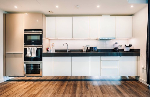 Whitechapel Apartment | -15% LUX 2BDR Apartment in Aldgate | Central London Zone 1 Location