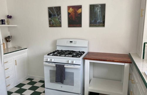 Ventura House | 15% Off November! Comfy Beds Great Reviews & View