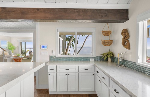 Cardiff-by-the-Sea House | 15% OFF October Stays - Swami's Sunset Beach House