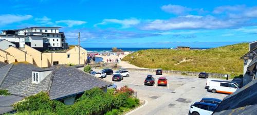 Perranporth House | 15 Penhale, Perranporth