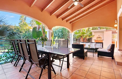 Javea Villa | 150 m² Villa ∙ 4 bedrooms ∙ 8 guests