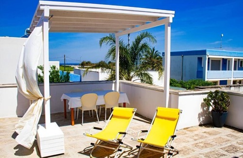 San Pietro Vernotico Apartment | 150 meters from the beach, lovely three-room apartment with terrace