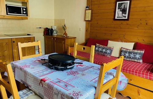 Val Cenis Apartment | 150m from ski slopes, 3rd floor, view mountain, fitness, swimming pool, balcony, tv, ski locker
