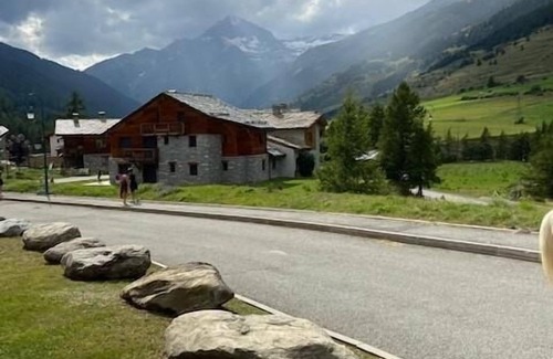 Val Cenis Apartment | 150m from ski slopes, Ground floor, fitness, swimming pool, balcony, tv, ski locker, 38m², Val Cenis