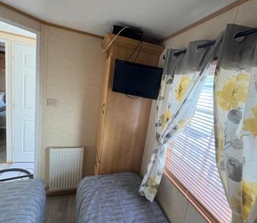 Chapel Saint Leonards Resort | 152 north Happy Days Holiday Homes