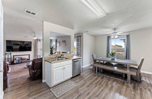 San Antonio House | 15Min to Lackland AFB (House)