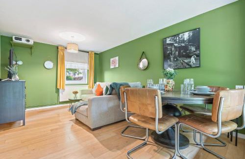 Chaucer Apartment | 15PercentOff November Offers- Cosy Home in London Bridge w Parking, Games & Netflix-Mobile&Genius Offers!