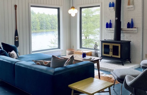 Seguin House | 1600ft of private waterfront on quiet lake