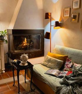 Monteverdi Marittimo Apartment | 16Th Century Farmhouse Between The Tuscan Hills