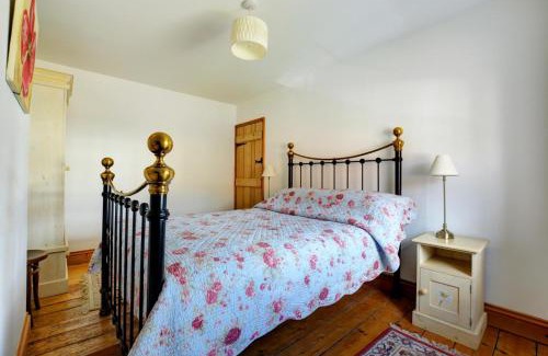 East Rudham House | 17 The Green