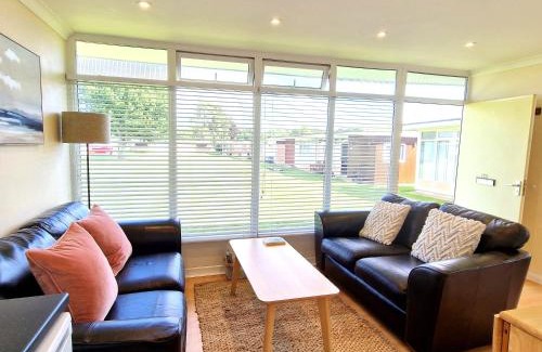 Stalham Ski Chalet | 170 Broadside Holiday Chalet near Broads & Beaches