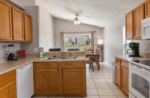 Florida Pines House | 173 Hillside Dr in Davenport