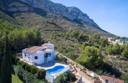 Denia Villa | 178 m² Villa ∙ 4 bedrooms ∙ 8 guests