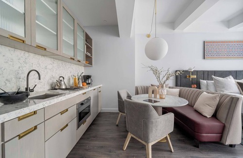 Tribeca Apartment | 17John: Executive King Suite with Sofa Bed