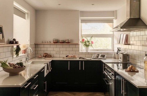 Llangefni House | 17th Century Stone House in Anglesey