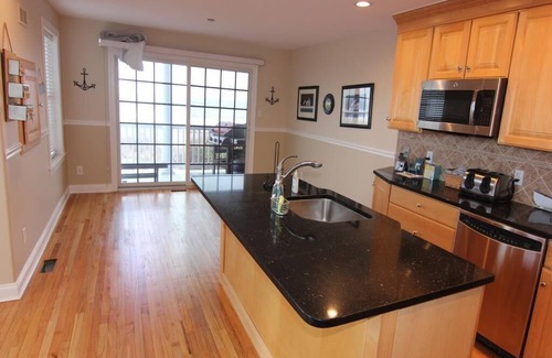 Sea Isle City Condo | 18 33rd Street North