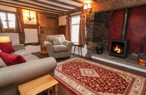 Llangollen House | 18 Church Street