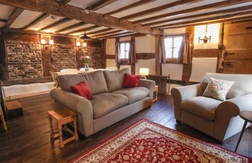 Llangollen House | 18 Church Street