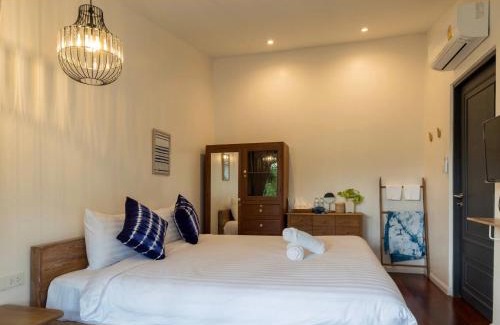 Old City Bed & Breakfast | 18 In Town Homestay
