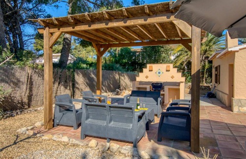 Trencall Other | 180 m² Accommodation ∙ 4 bedrooms ∙ 8 guests