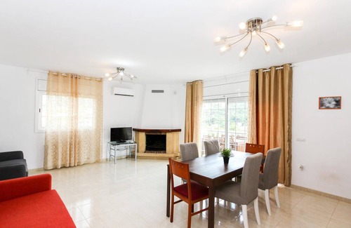 Lloret de Mar House | 180 m² House ∙ 3 bedrooms ∙ 10 guests