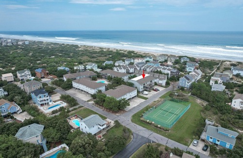 Ocean Sands Condo | 1845 - Shades by the Sea, Beautifully appointed Corolla condo with direct beach access!