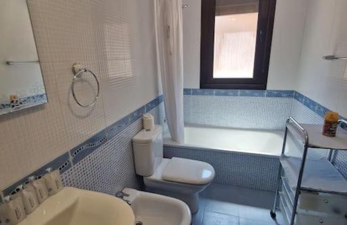 Distrito Llano Apartment | 187A Apto terraza y garaje