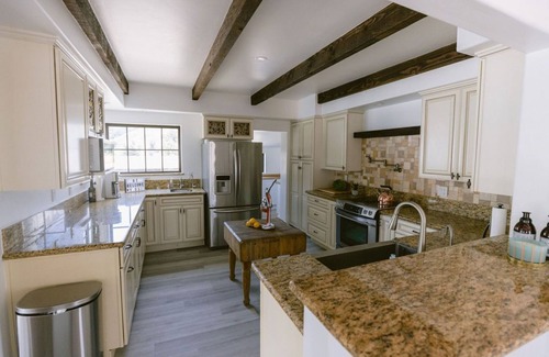 San Luis Obispo House | 1895 Edna Railhouse - The Heart of Central Coast Wine Country
