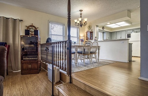 Hot Springs Village House | 19 Aldaya Lane - Panoramic views of Lake DeSoto from the kitchen to the master