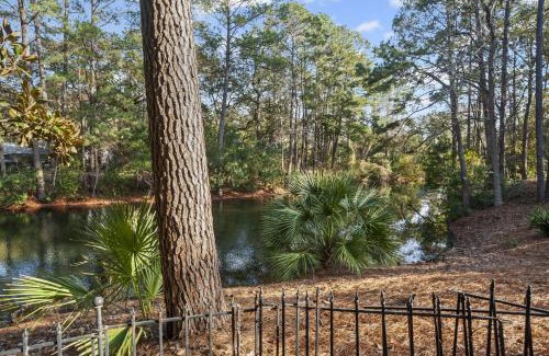 Heritage Woods House | 19 Gunnery Lane 2 Kings 1 Queen 2 Doubles Pet Friendly Private Heated Pool w Beach GearBike Rentals