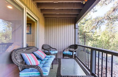 Century West Apartment | 19 Mi to Mt Bachelor Ski Resort Condo with Grill