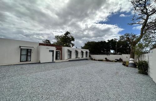 Southernwood House | 19 on Gordon