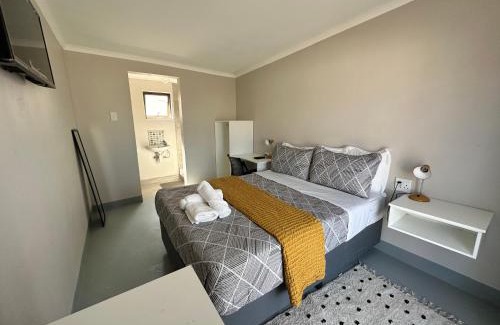 Southernwood House | 19 on Gordon