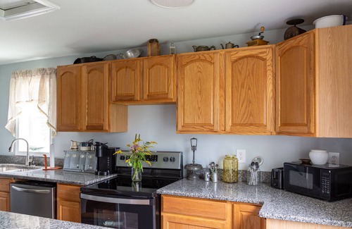 Lake Ariel Other | 1900’s farmhouse with old country charm. Six miles to Lake Wallenpaupack