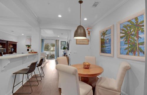 Epworth Acres House | 1903 Mariner's Circle