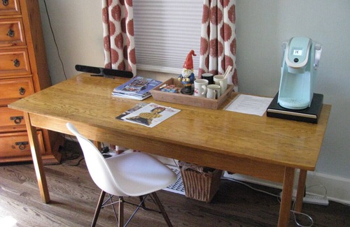 Racine House | 1930's Cottage Close to lake Michigan