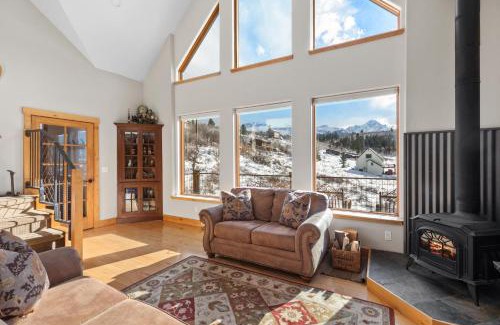 Elk Meadows House | 1999 Aspen Drive