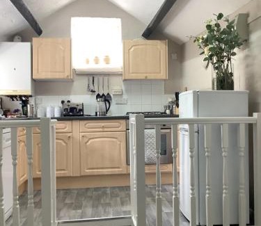 Baslow House | 1A River Cottage, Baslow