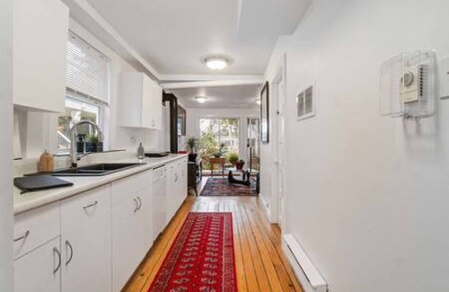 Upper Lonsdale House | 1BD Gem with Unparalleled Charm