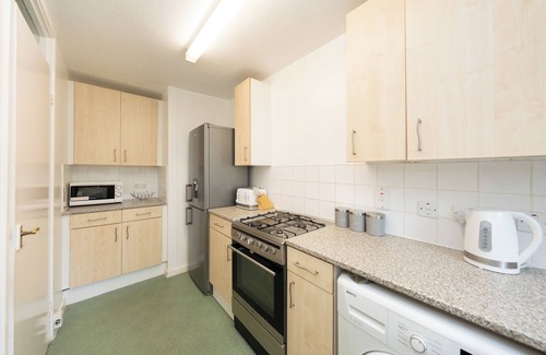 Wanstead Apartment | 1BedLondonApt-FreeParking-FastWiFi-SofaBed