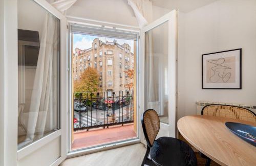 Chamberi Apartment | 1Bedroom 1bathroom furnished - Rios Rosas - equipped in business area - MintyStay